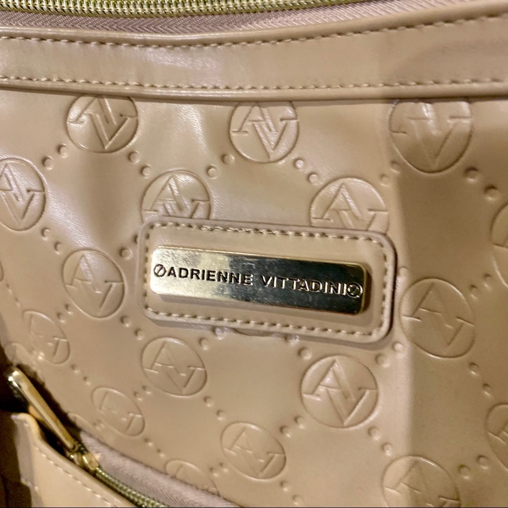 Adrienne vittadini travel bag, embossed duffle - Picture 5 of 7